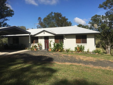 Lazyu - Sunshine Coast Tourism 3