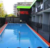 Le George Motel - Sunshine Coast Tourism