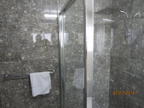 Le George Motel - Sunshine Coast Tourism 3