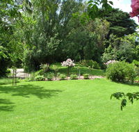 Leafield Cottages - Sunshine Coast Tourism
