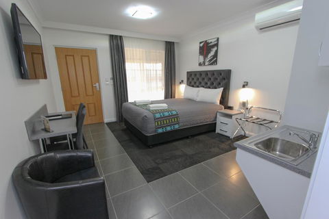 Leeton Heritage Motor Inn - Holiday Sunshine Coast 1