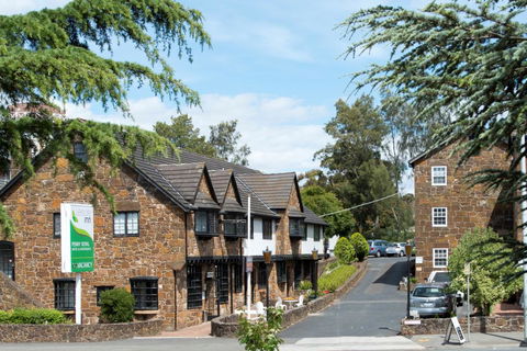 Leisure Inn Penny Royal Hotel & Apartments - Sunshine Coast Tourism 1