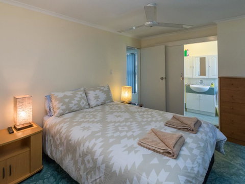Leisure Lee Hervey Bay - Sunshine Coast Tourism 0