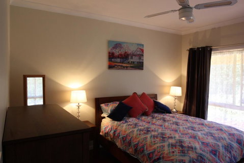 Lenoroc - Sunshine Coast Tourism 0
