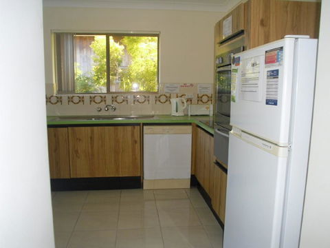Light, Airy 1st Floor Unit - Marbrin Close, Bellara - Sunshine Coast Tourism 1