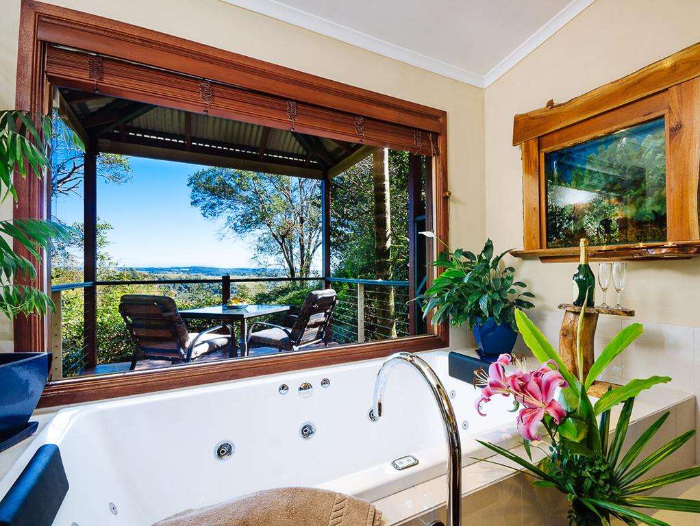 Maleny QLD Holiday Sunshine Coast