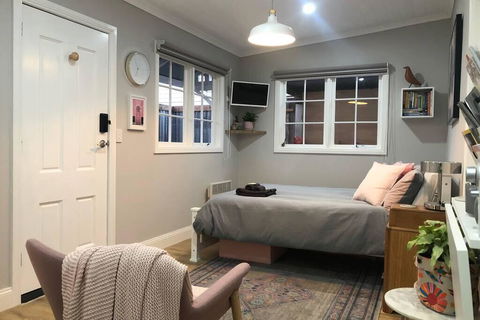 Limeburners Studio - Sunshine Coast Tourism 3