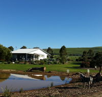 Linger Longer Cottages - Holiday Sunshine Coast