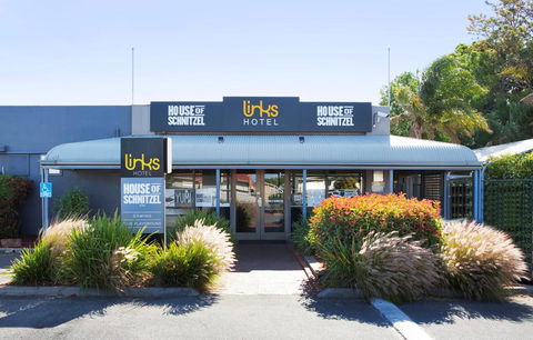 Links Hotel - Sunshine Coast Tourism 1
