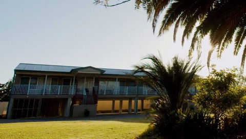 Luhana Motel Moruya - Sunshine Coast Tourism 1