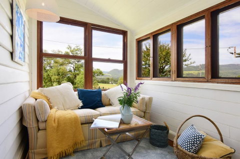 Lulu Hill Cottage - Kangaroo Valley - Sunshine Coast Tourism 3