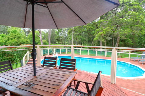 Lumeah House - Sunshine Coast Tourism 0