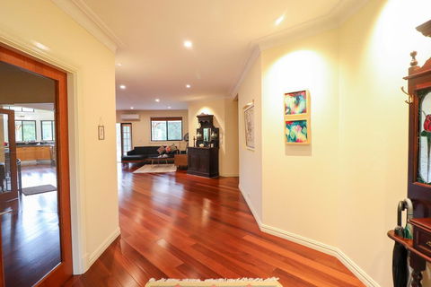 Lumeah House - Sunshine Coast Tourism 3