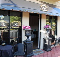 Luxe on Kensington - Sunshine Coast Tourism