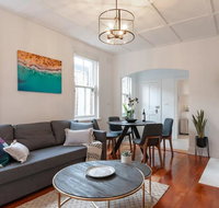 Luxurious Heritage Home with Harbour Bridge Views - Sunshine Coast Tourism