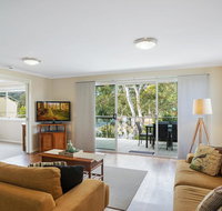Luxury Boardwalk Apartment - Unit 7 - Sunshine Coast Tourism