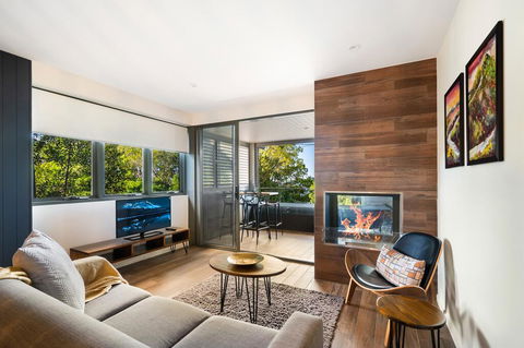 Luxury Hinterland Retreat - Family Suite With Hinterland And Ocean Views - Sunshine Coast Tourism 0