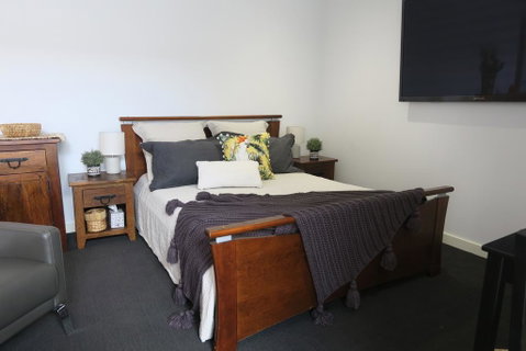 Luxury Homestay BNB In Rochedale - Sunshine Coast Tourism 0