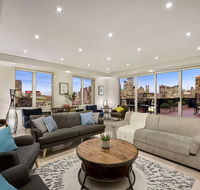 Luxury Penthouse 3BDR Inner City LRG Group WIFI - Sunshine Coast Tourism