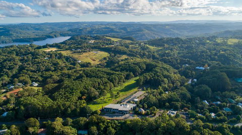 Luxury Spa Retreat With Ocean And Hinterland Views - Sunshine Coast Tourism 1