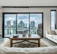 Luxury Waterfront 4BDR Townhouse with Amazing Views - Sunshine Coast Tourism