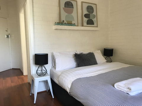 M106 Holiday Apartment In The City - Holiday Sunshine Coast 1