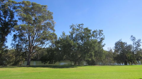 Macquarie 4 Star - Holiday Sunshine Coast 1