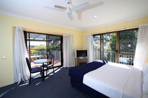 Macquarie Barracks Motor Inn - Holiday Sunshine Coast 2