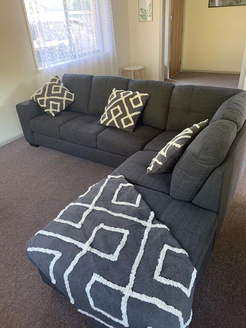 Maffra Short Stay-Thomson House - Sunshine Coast Tourism 0