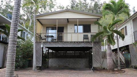 Magnetic Haven Unit 6 - Holiday Sunshine Coast 0