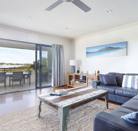 Magnificent Views - Mariners Mark - Sunshine Coast Tourism