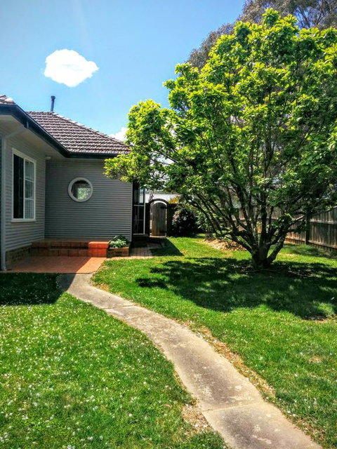 Magnolia Corner - Sunshine Coast Tourism 3