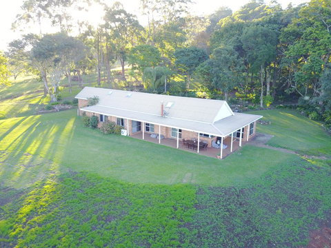 Maleny Orchard - Sunshine Coast Tourism 1