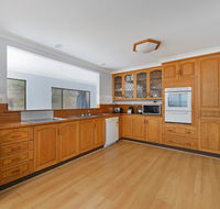 Malibu Holiday House 6 Dulconghi Street - Holiday Sunshine Coast