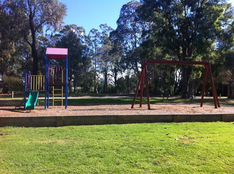 Mallacoota's Shady Gully Caravan Park - Sunshine Coast Tourism 0