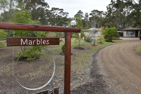 Marbles On Lovedale - Sunshine Coast Tourism 1