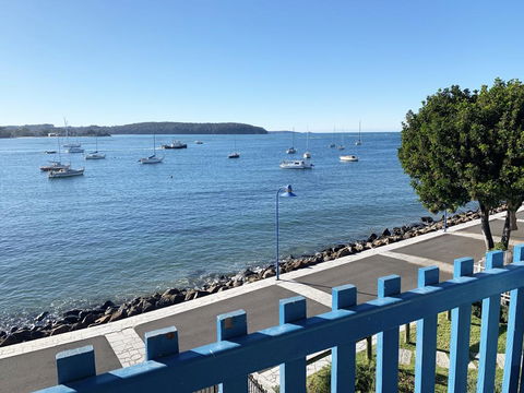 Mariners On The Waterfront - Holiday Sunshine Coast 3