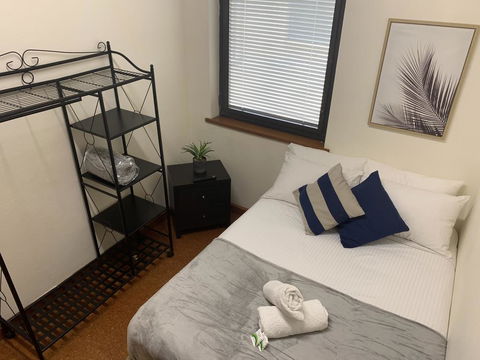 Market St Lodge - Sunshine Coast Tourism 0