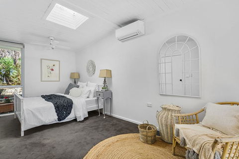 MARTHA COTTAGE - MT MARTHA - Holiday Sunshine Coast 3