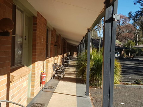 Matthew Flinders Motor Inn - Sunshine Coast Tourism 2