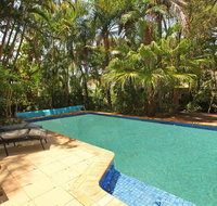 Mayfield 23 - 5 BDRM Home with Pool - Sunshine Coast Tourism