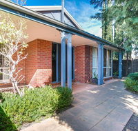 McCrae on the Beach - right on the magnificent beach - Holiday Sunshine Coast