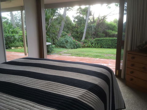 Mclean - Sunshine Coast Tourism 2