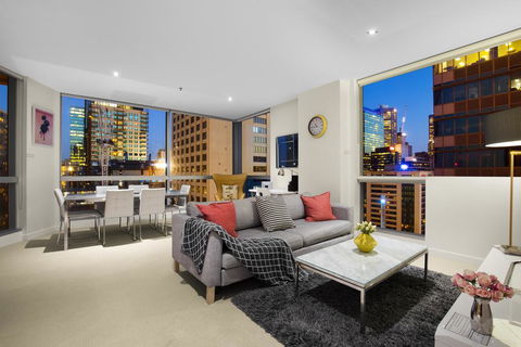 Melbourne Central - StayCentral - Sunshine Coast Tourism 2