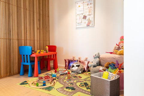 Melbourne Private Apartments - Collins Street Waterfront, Docklands - Holiday Sunshine Coast 1