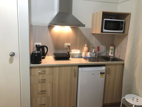 Melbourne Short Stay - Clayton Station, Monash Uni, Hospital - Sunshine Coast Tourism 1