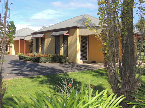 Melview Greens - Holiday Sunshine Coast 1