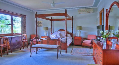 Melville House Bed And Breakfast - Sunshine Coast Tourism 1