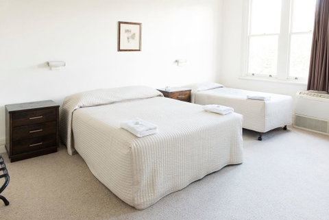 Mercantile Hotel - Sunshine Coast Tourism 1