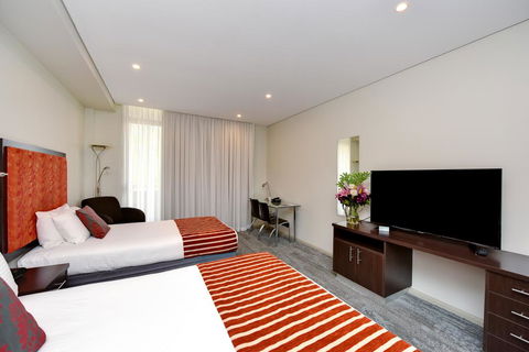 Mercure Centro Port Macquarie - Holiday Sunshine Coast 1
